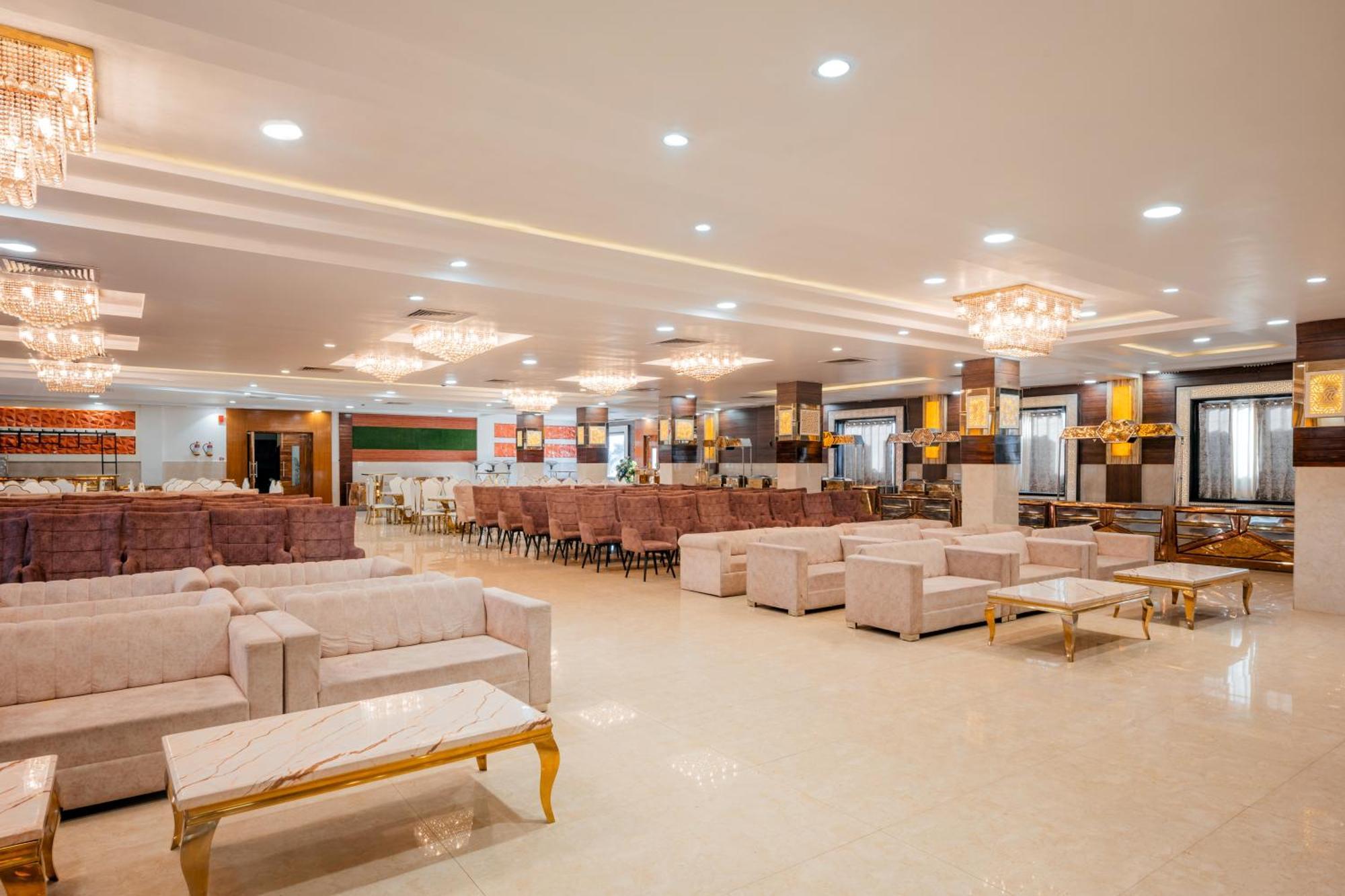 Hotel Vasdaa Grand Dehradun Eksteriør bilde